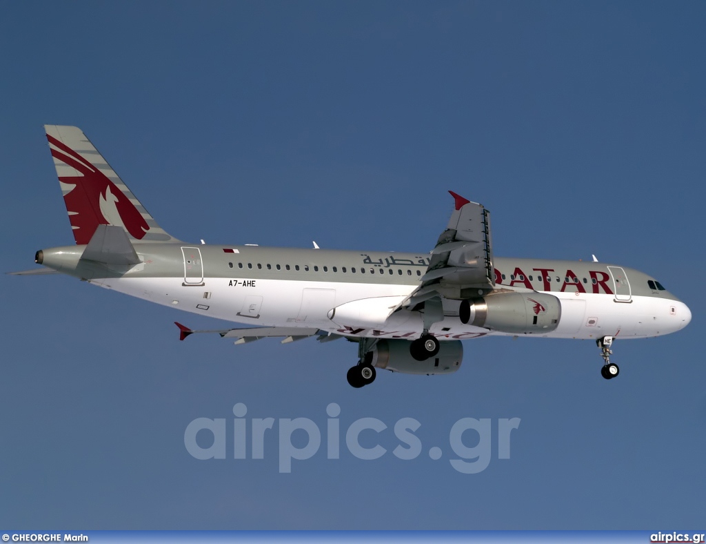 A7-AHE, Airbus A320-200, Qatar Airways