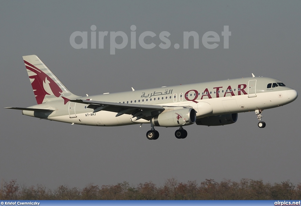 A7-AHJ, Airbus A320-200, Qatar Airways