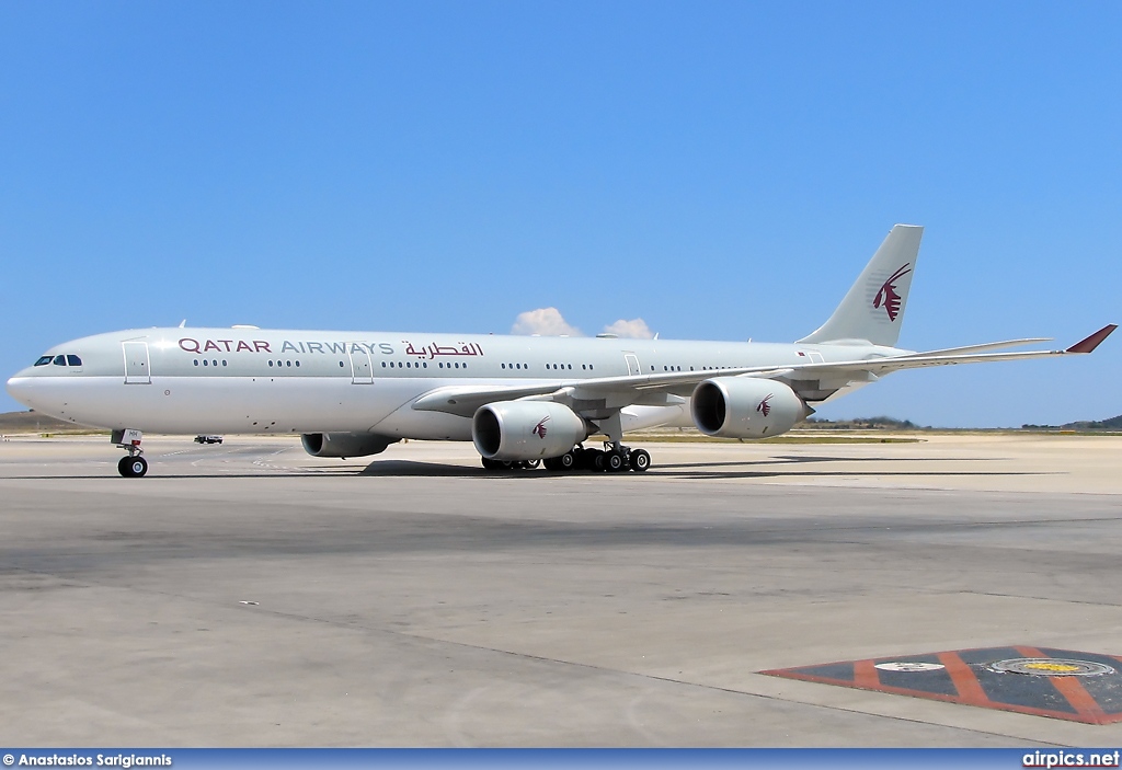 A7-HHH, Airbus A340-500, Qatar Airways