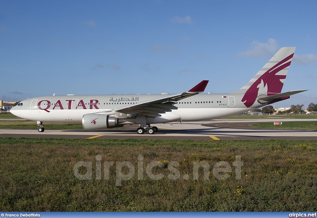 A7-HJJ, Airbus A330-200, Qatar Airways