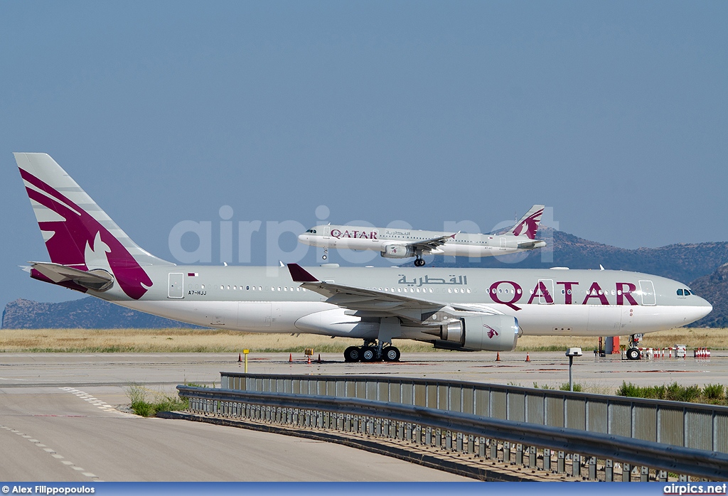 A7-HJJ, Airbus A330-200, Qatar Airways