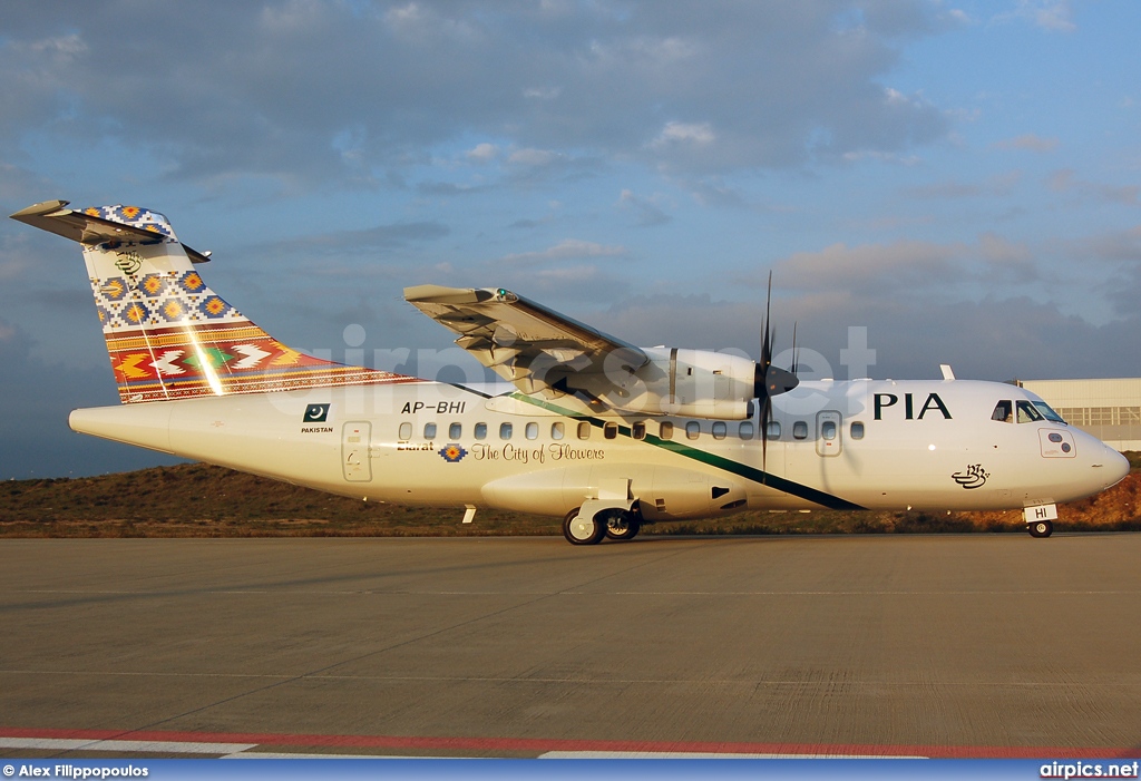 AP-BHI, ATR 42-500, Pakistan International Airlines (PIA)