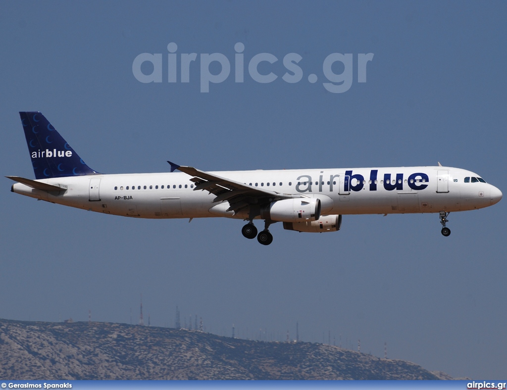 AP-BJA, Airbus A321-200, Air Blue