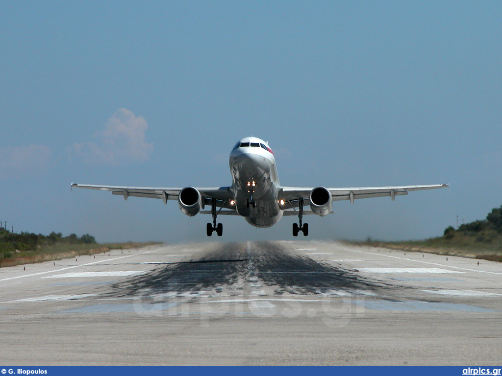 Airbus A320-200, Martinair