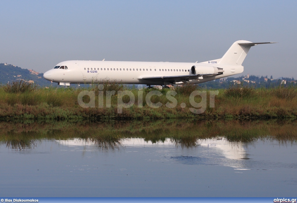 B-12295, Fokker F100, Untitled