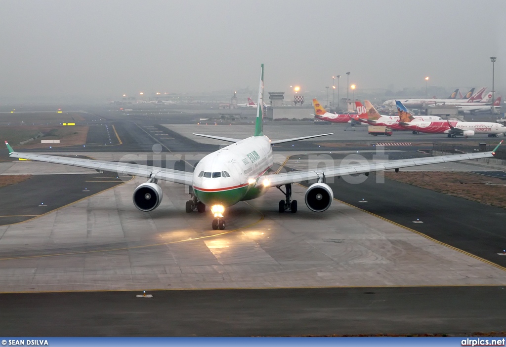 B-16301, Airbus A330-200, EVA Air