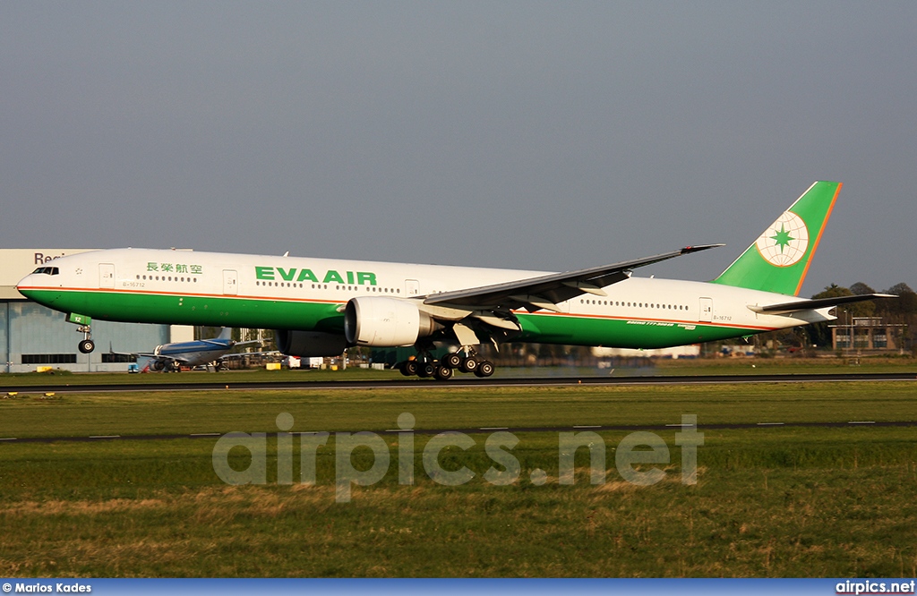 B-16712, Boeing 777-300ER, EVA Air