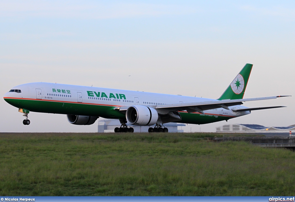 B-16715, Boeing 777-300ER, EVA Air