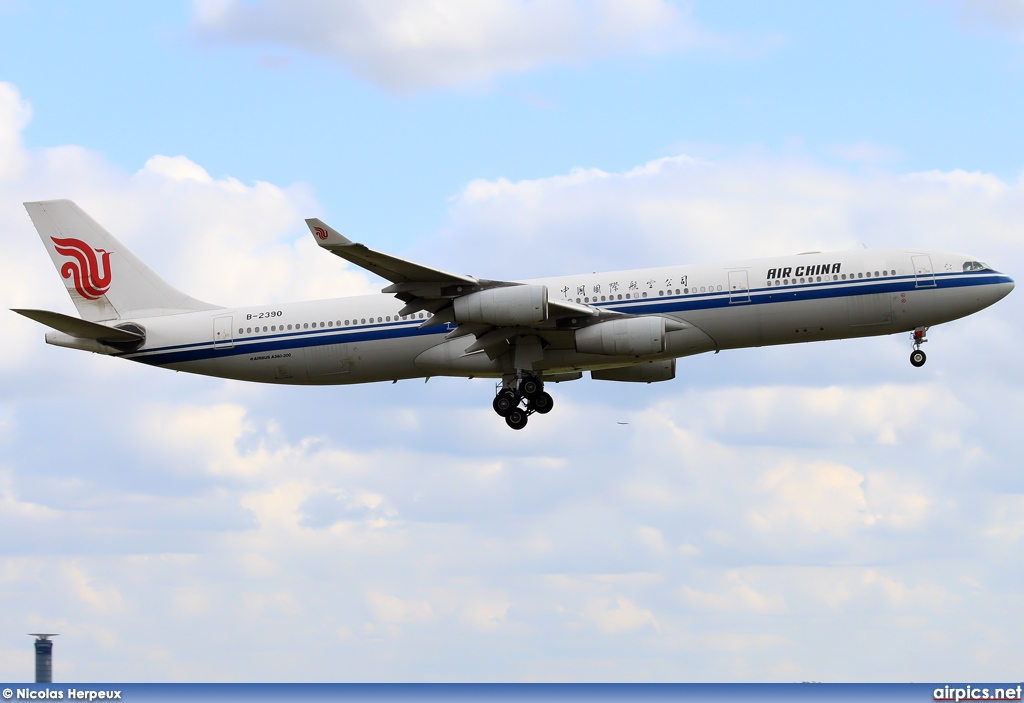 B-2390, Airbus A340-300, Air China