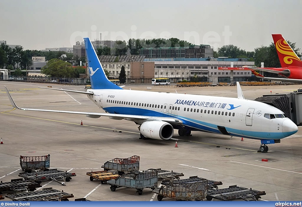 B-5303, Boeing 737-800, Xiamen Airlines