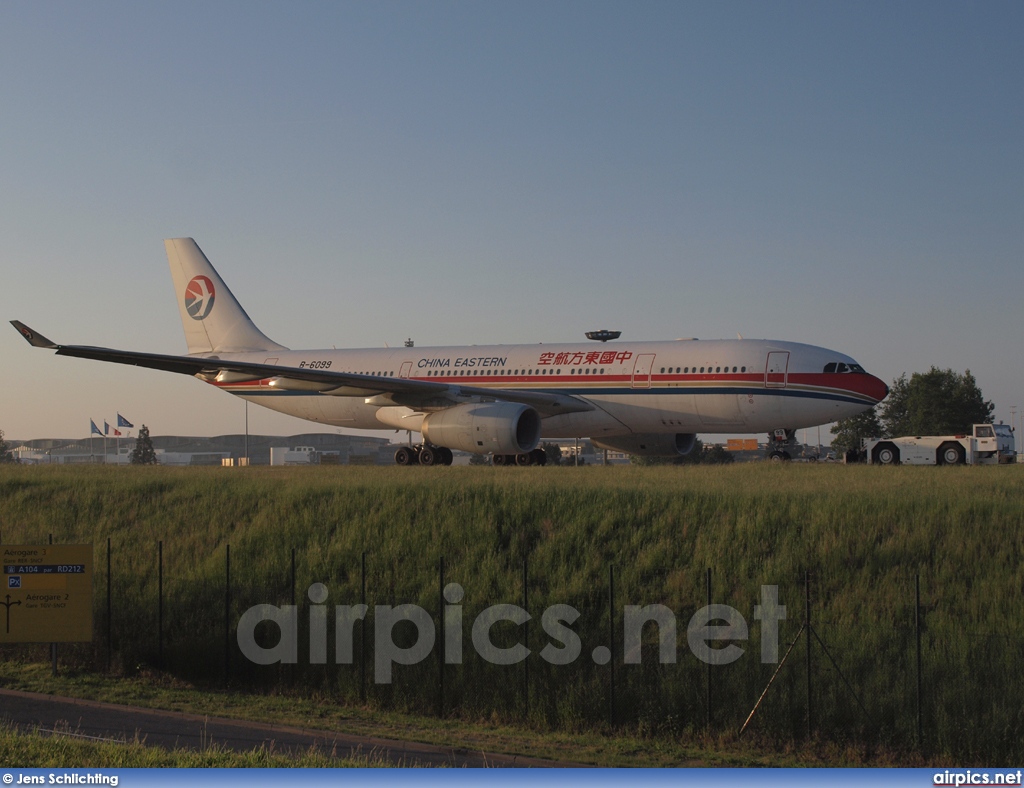 B-6099, Airbus A330-200, China Eastern