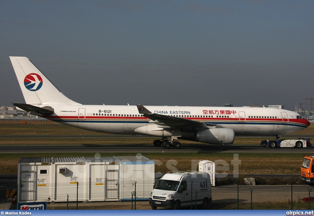 B-6121, Airbus A330-200, China Eastern