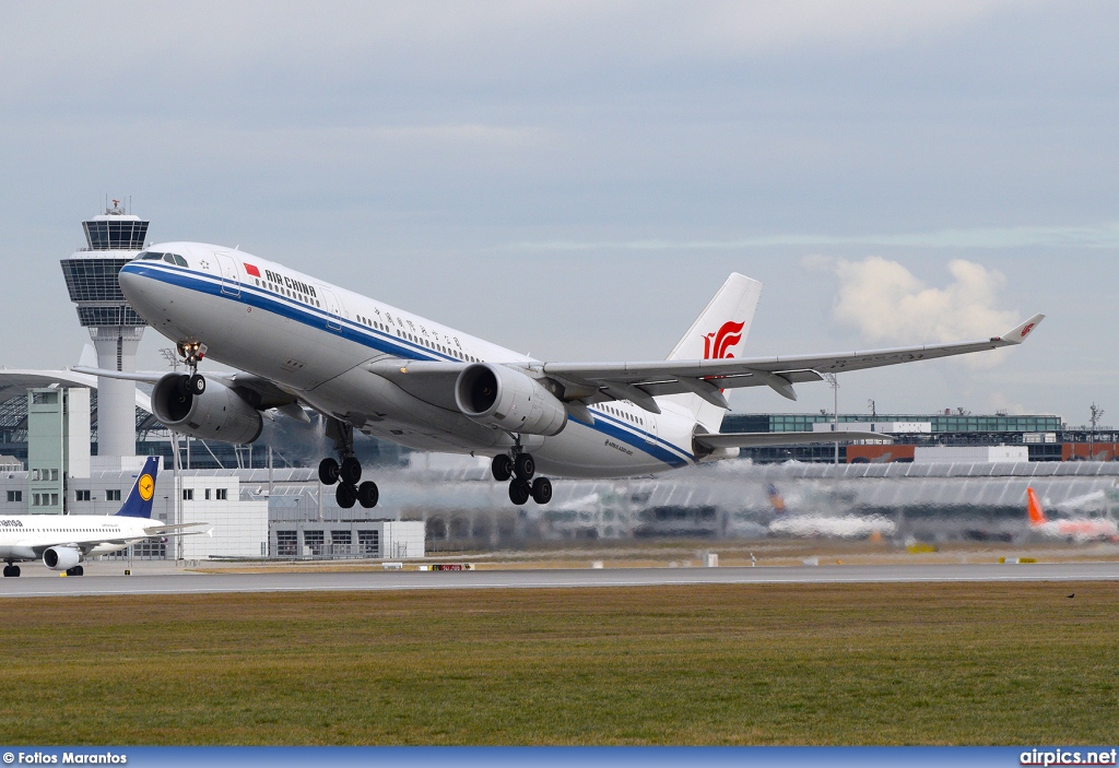 B-6549, Airbus A330-200, Air China