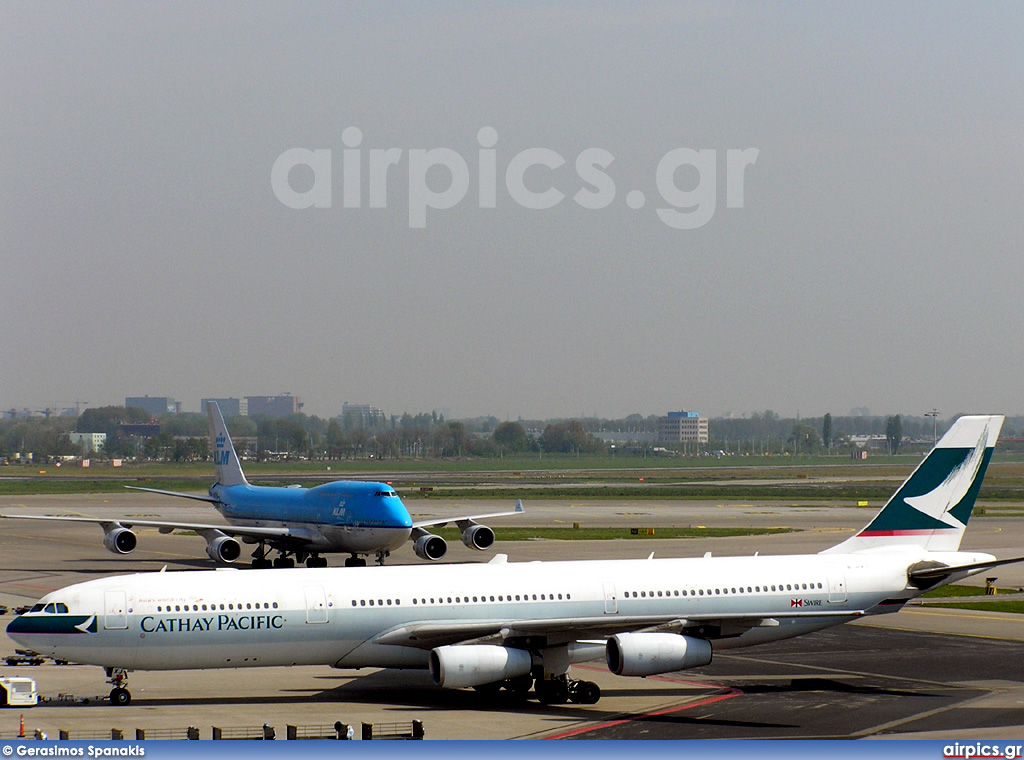 B-HXJ, Airbus A340-300, Cathay Pacific