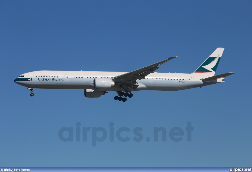 B-KQF, Boeing 777-300ER, Cathay Pacific