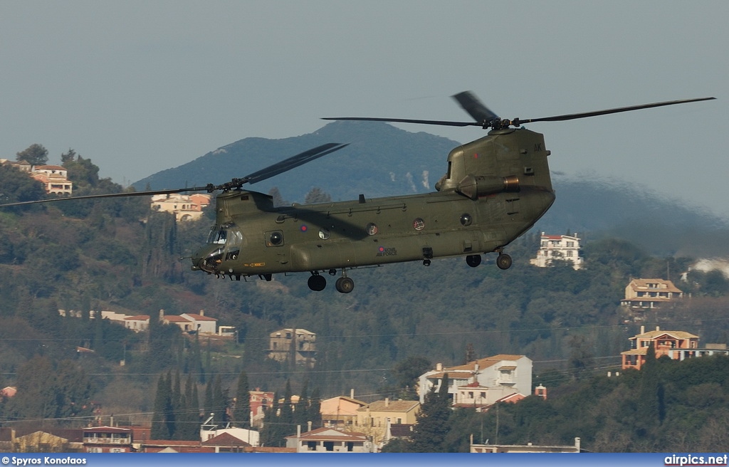 Boeing CH-47D Chinook, Royal Air Force
