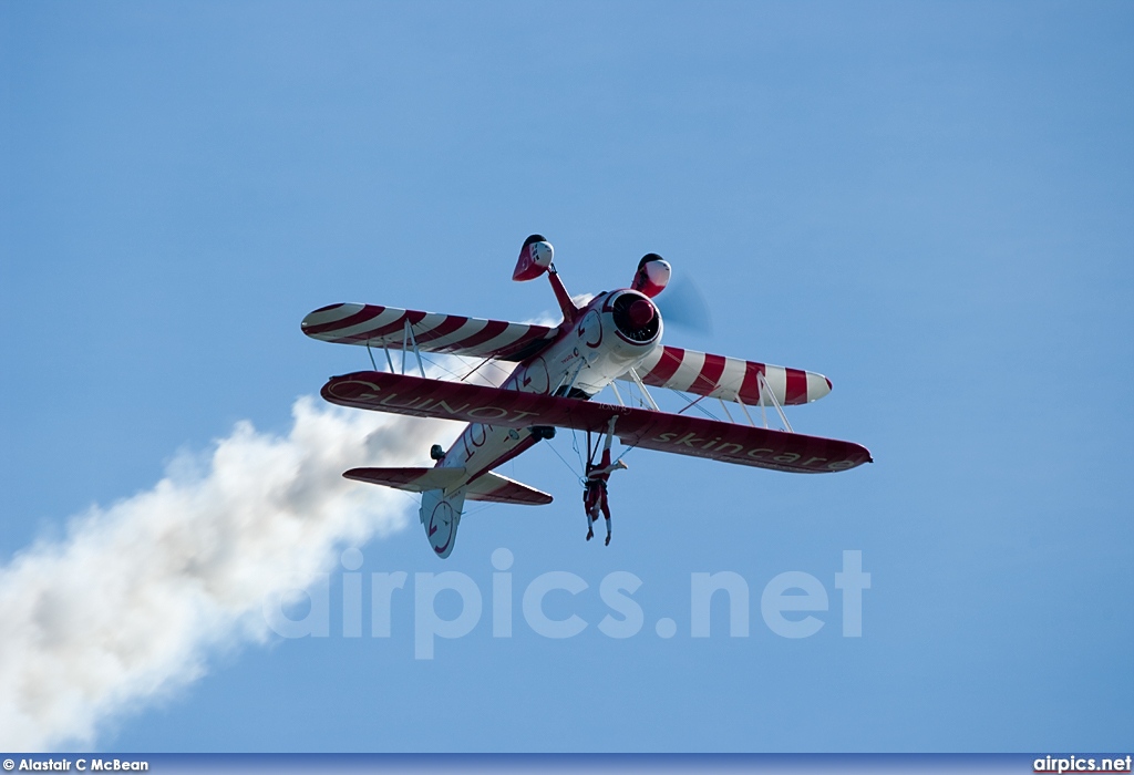 Boeing-Stearman PT-17 Kaydet, Team Guinot