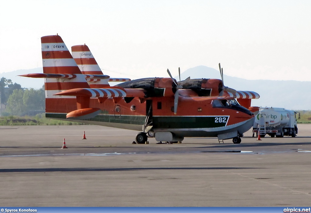 C-FAYN, Canadair CL-215, Buffalo Airways