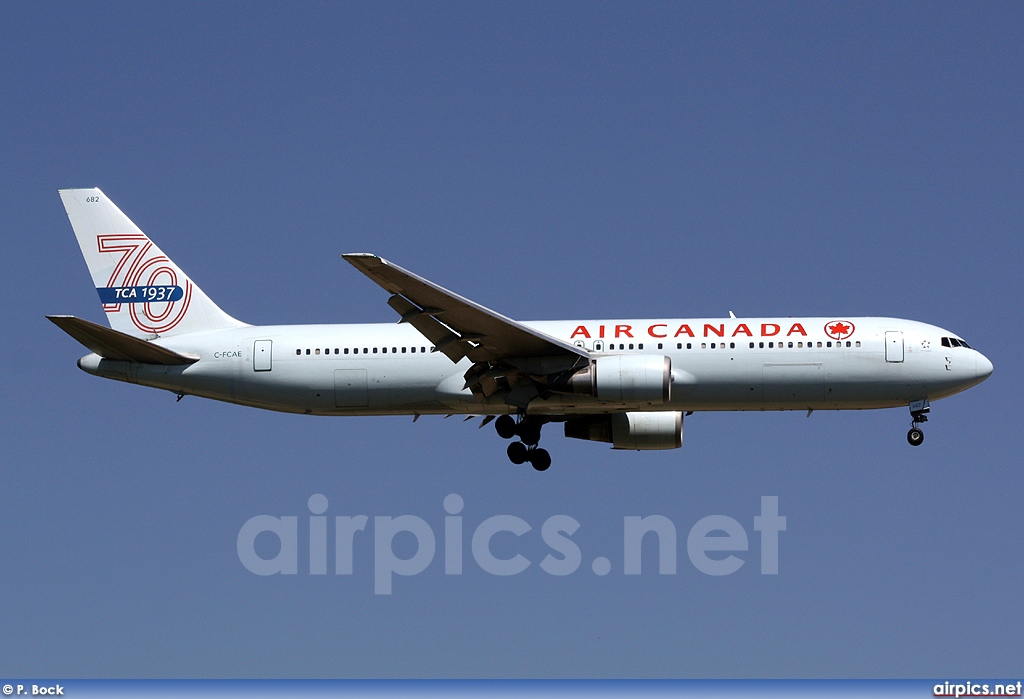 C-FCAE, Boeing 767-300ER, Air Canada