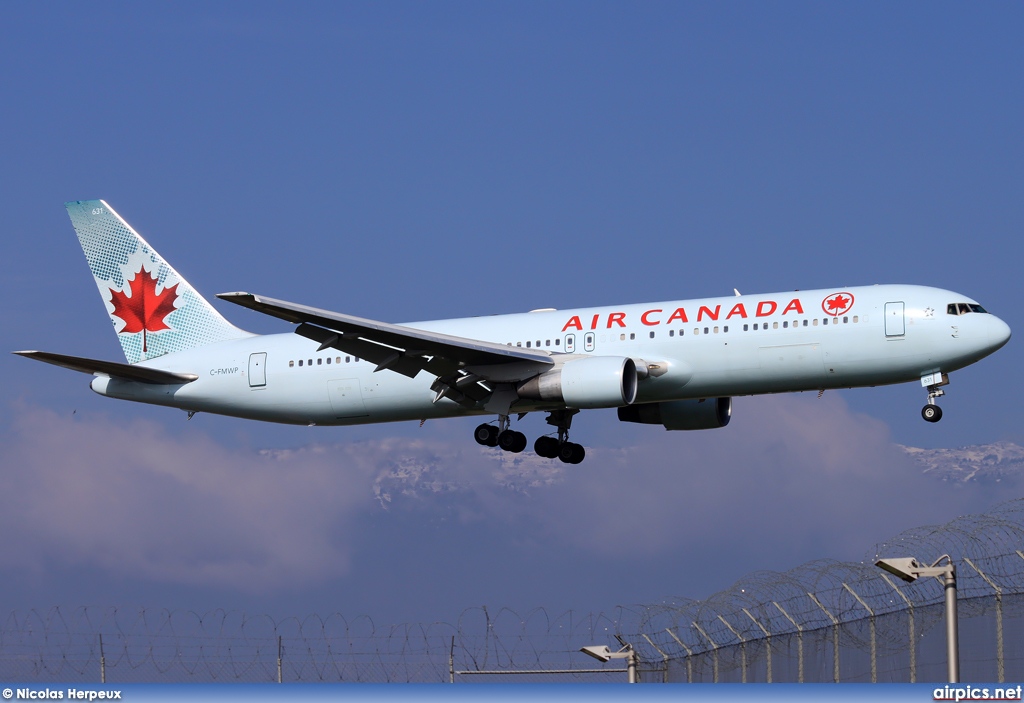 C-FMWP, Boeing 767-300ER, Air Canada