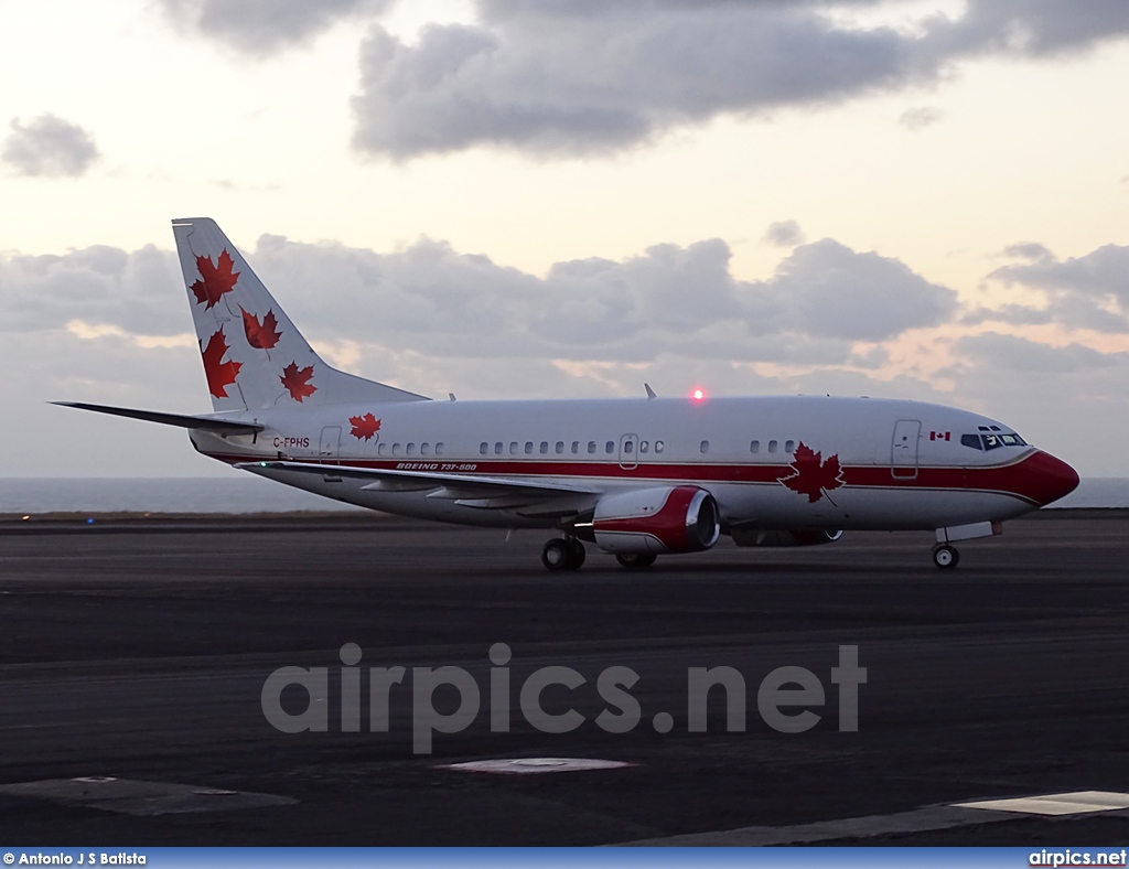 C-FPHS, Boeing 737-500, Untitled