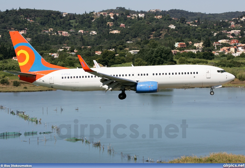 C-FYLC, Boeing 737-800, Viking Airlines