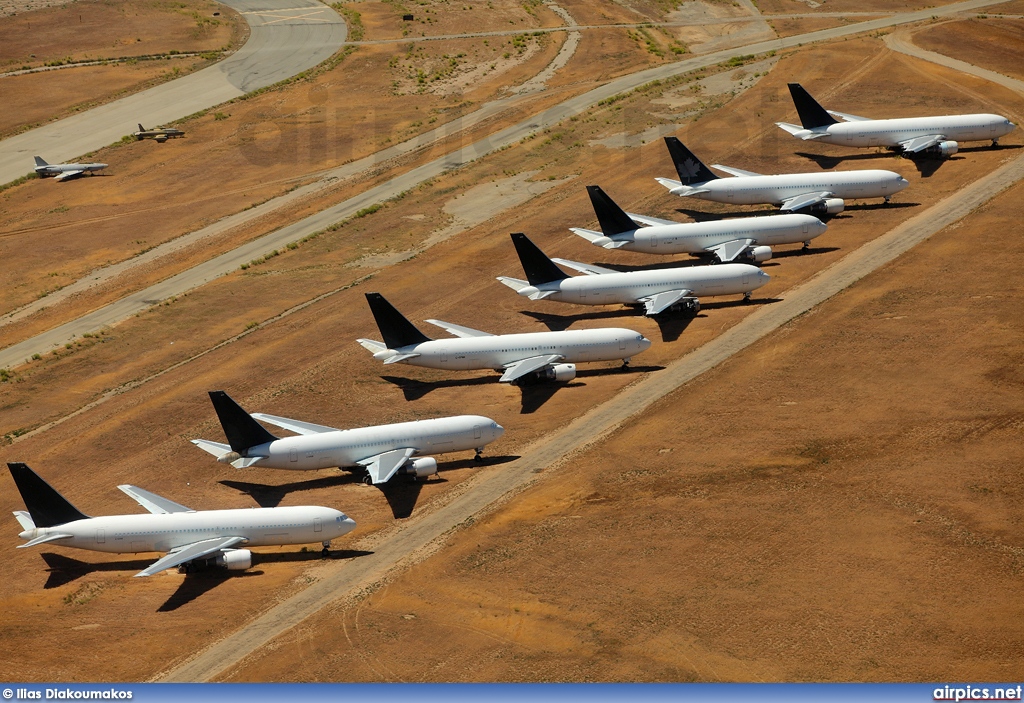 C-GAUN, Boeing 767-200, Untitled