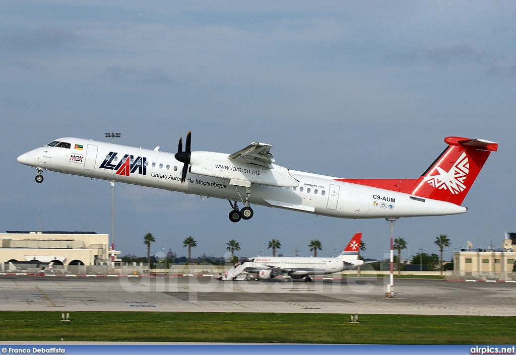 C9-AUM, De Havilland Canada DHC-8-400Q Dash 8, Mozambique Express