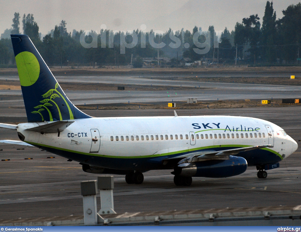 CC-CTX, Boeing 737-200Adv, Sky Airline