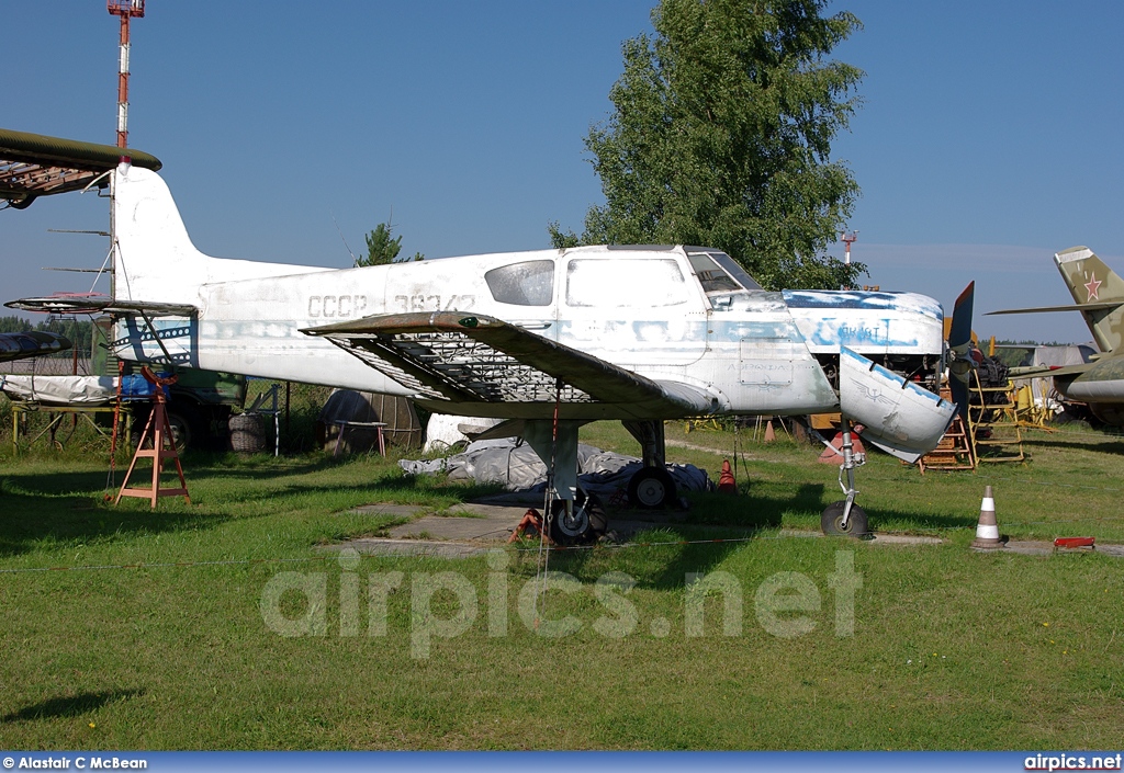 CCCP-38342, Yakovlev Yak-18T, Aeroflot