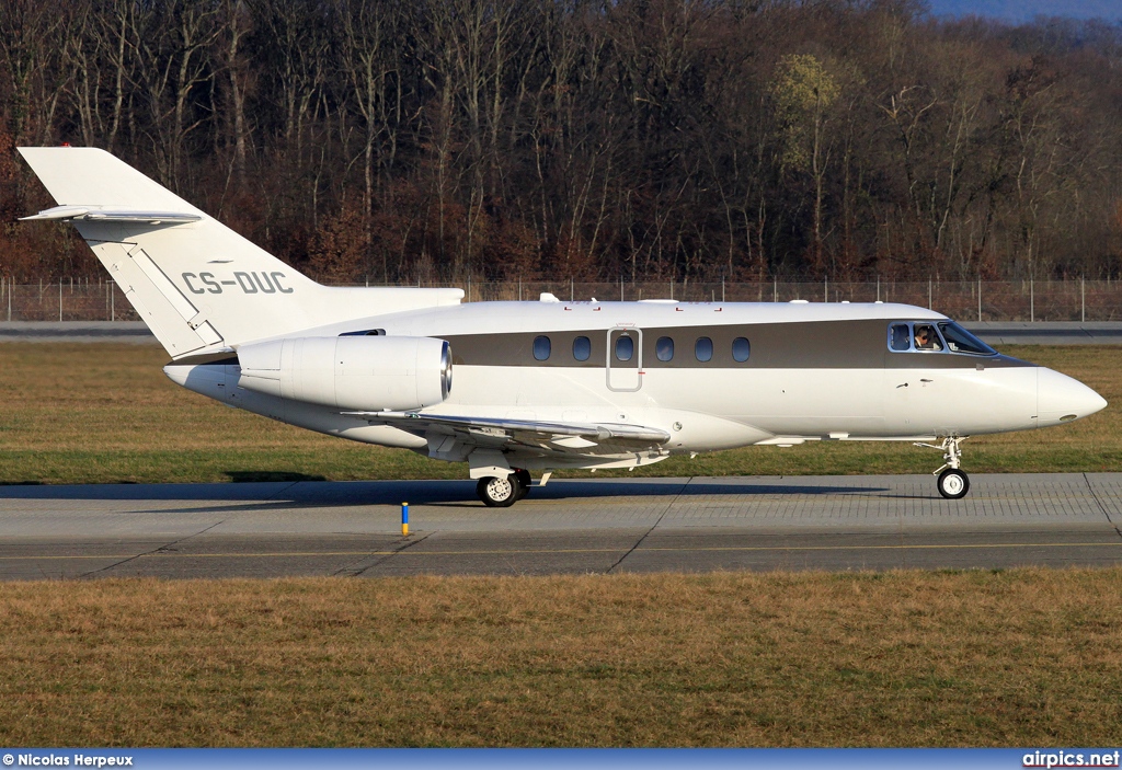 CS-DUC, Hawker 750, NetJets Europe