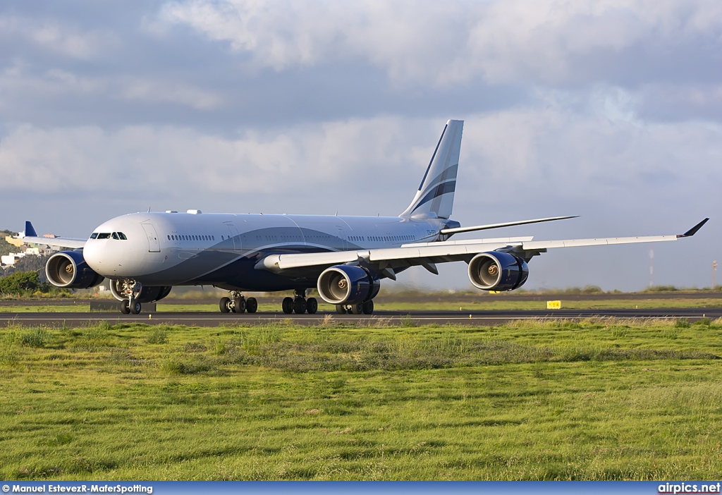 CS-TFX, Airbus A340-500, Hi Fly