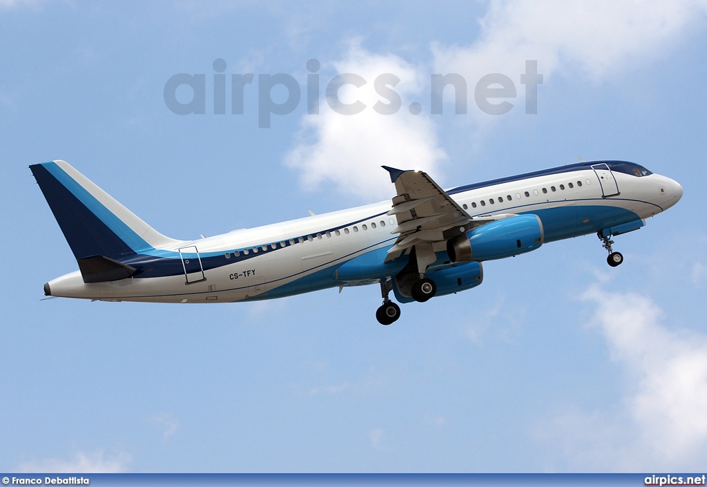 CS-TFY, Airbus A320-200, Masterjet