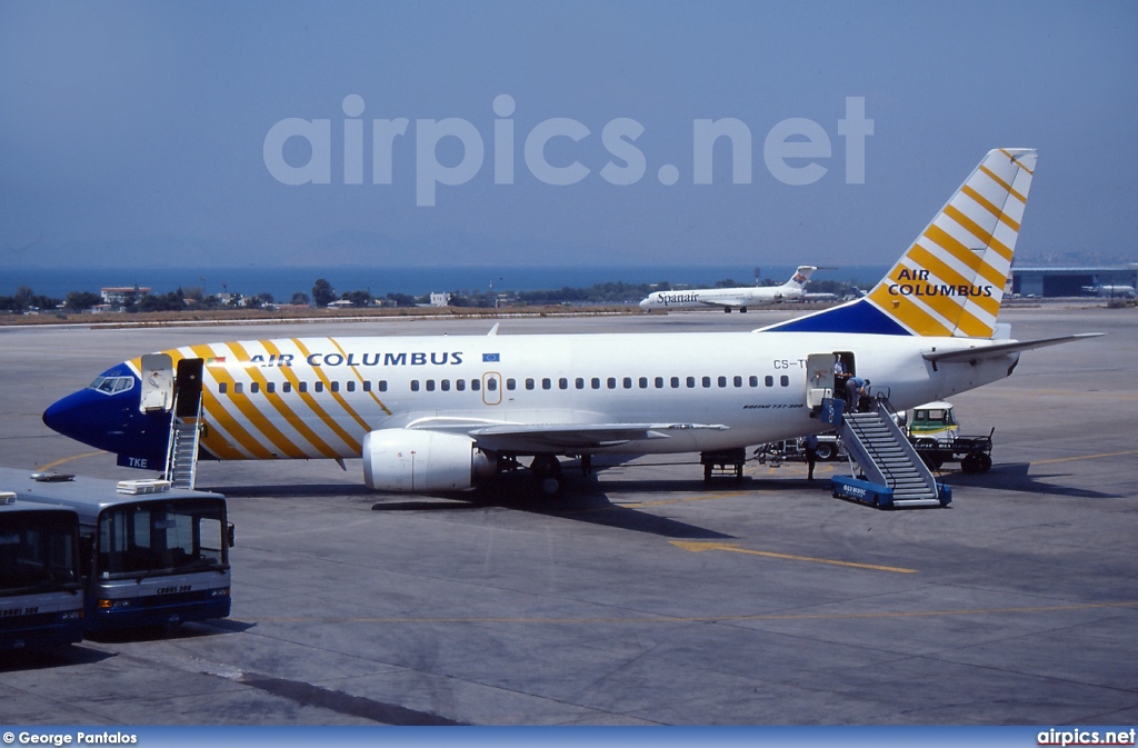 CS-TKE, Boeing 737-300, Air Columbus