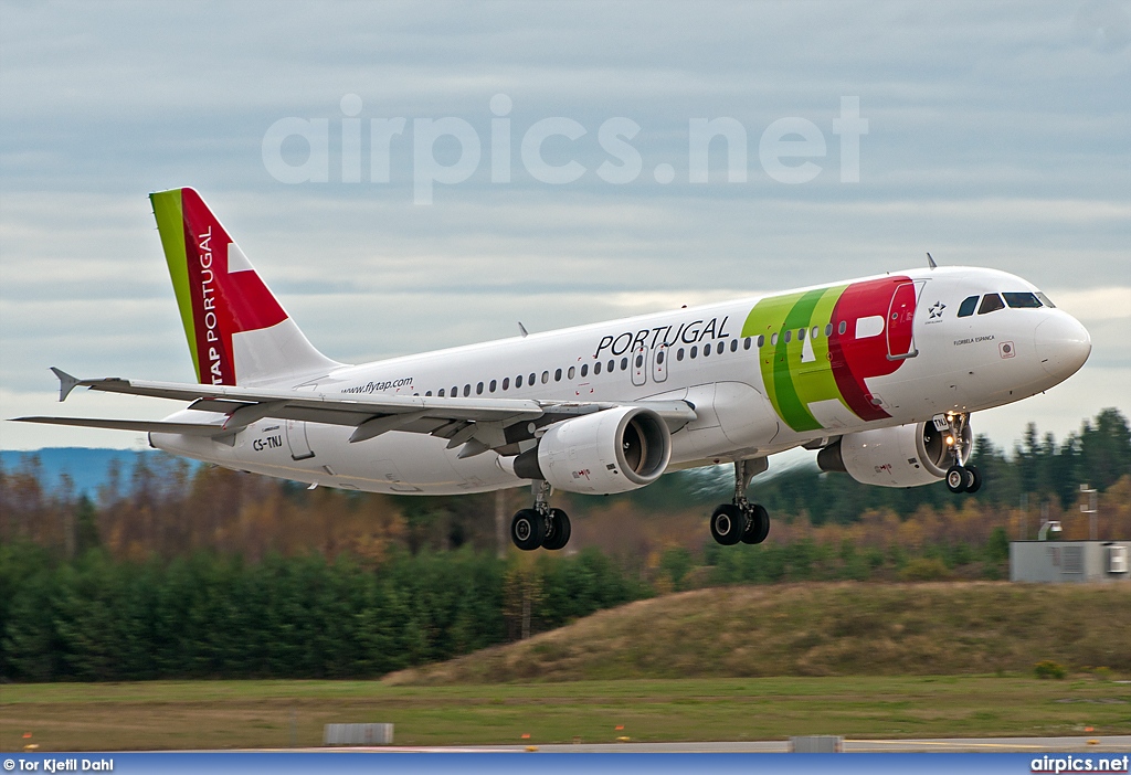 CS-TNJ, Airbus A320-200, TAP Portugal