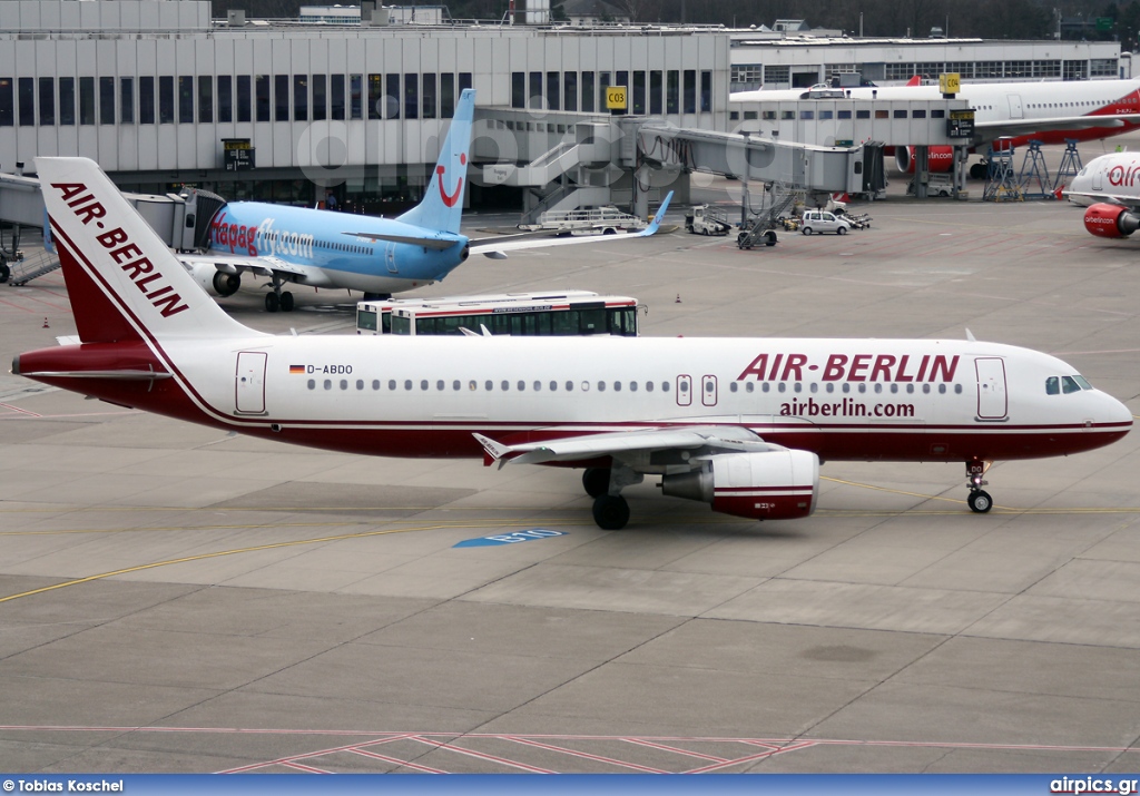 D-ABDO, Airbus A320-200, Air Berlin