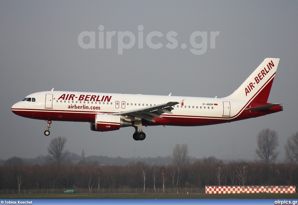 D-ABDP, Airbus A320-200, Air Berlin