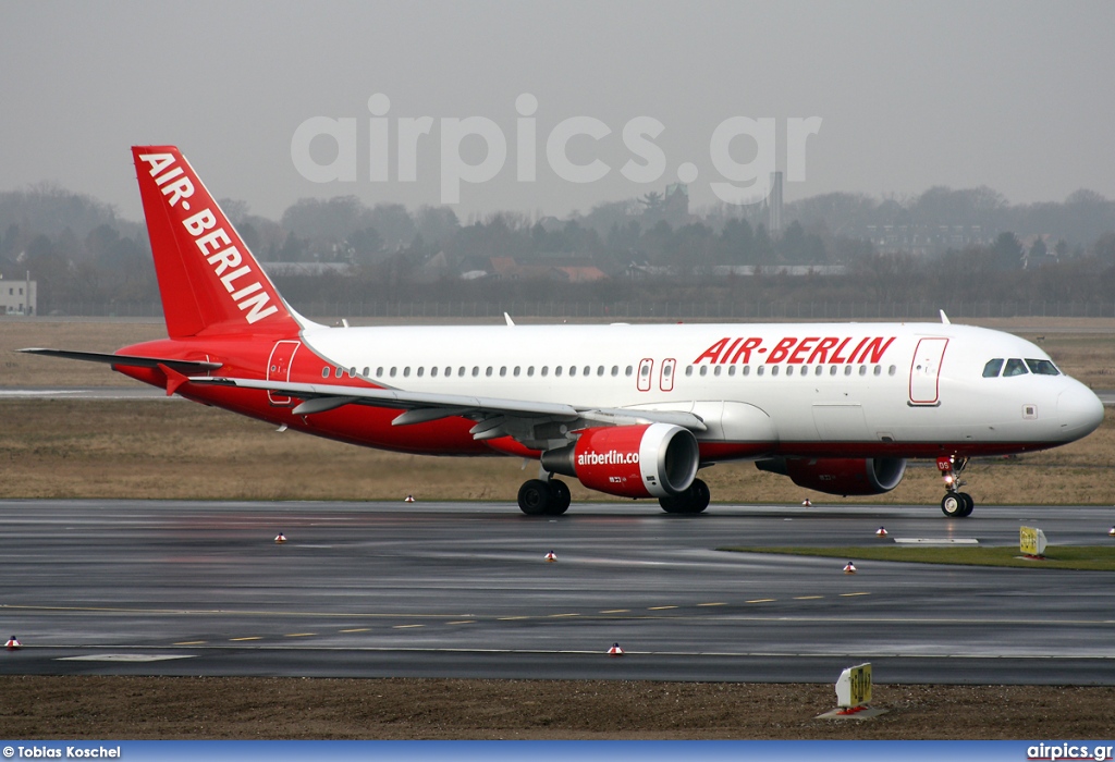 D-ABDS, Airbus A320-200, Air Berlin