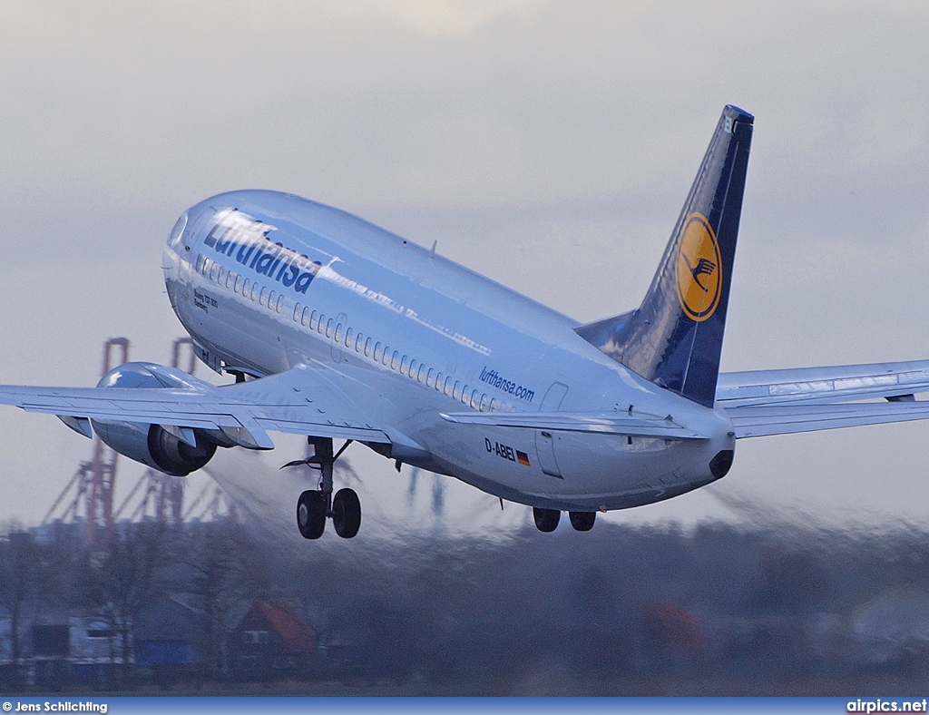 D-ABEI, Boeing 737-300, Lufthansa