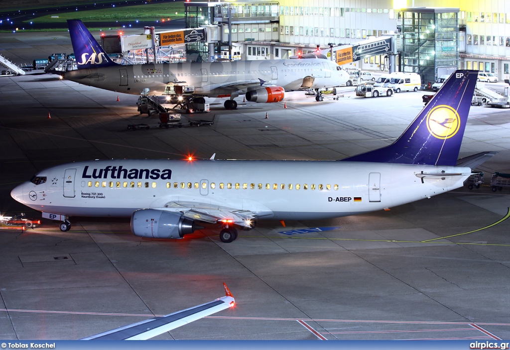 D-ABEP, Boeing 737-300, Lufthansa