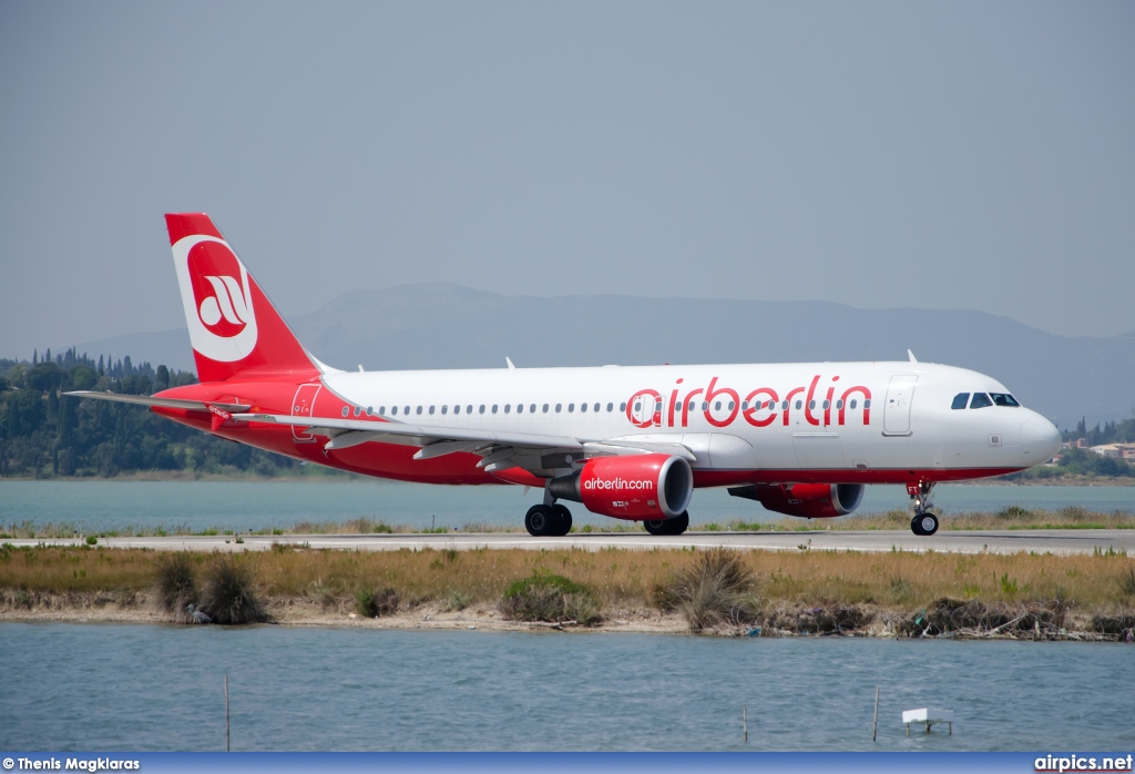 D-ABFT, Airbus A320-200, Air Berlin