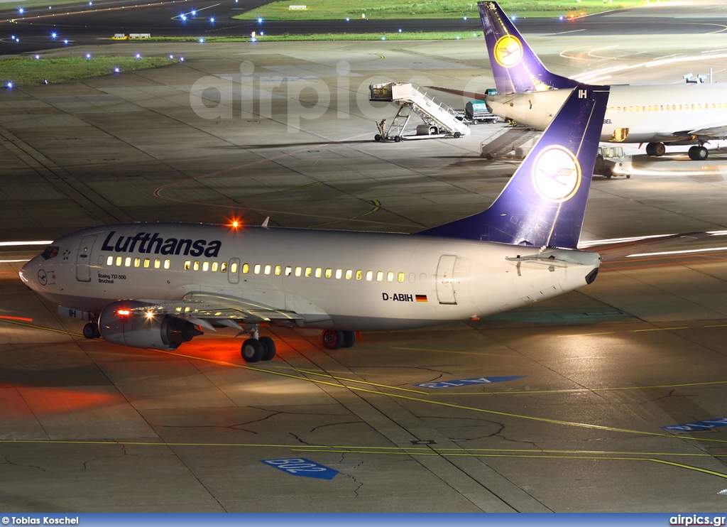 D-ABIH, Boeing 737-500, Lufthansa