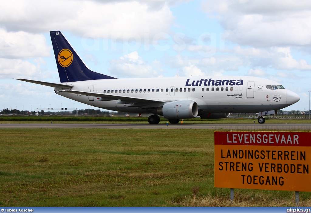 D-ABIU, Boeing 737-500, Lufthansa