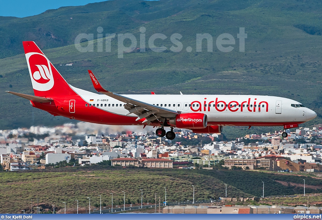 D-ABKB, Boeing 737-800, Air Berlin