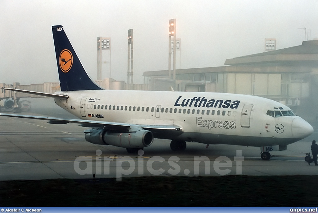 D-ABMB, Boeing 737-200Adv, Lufthansa