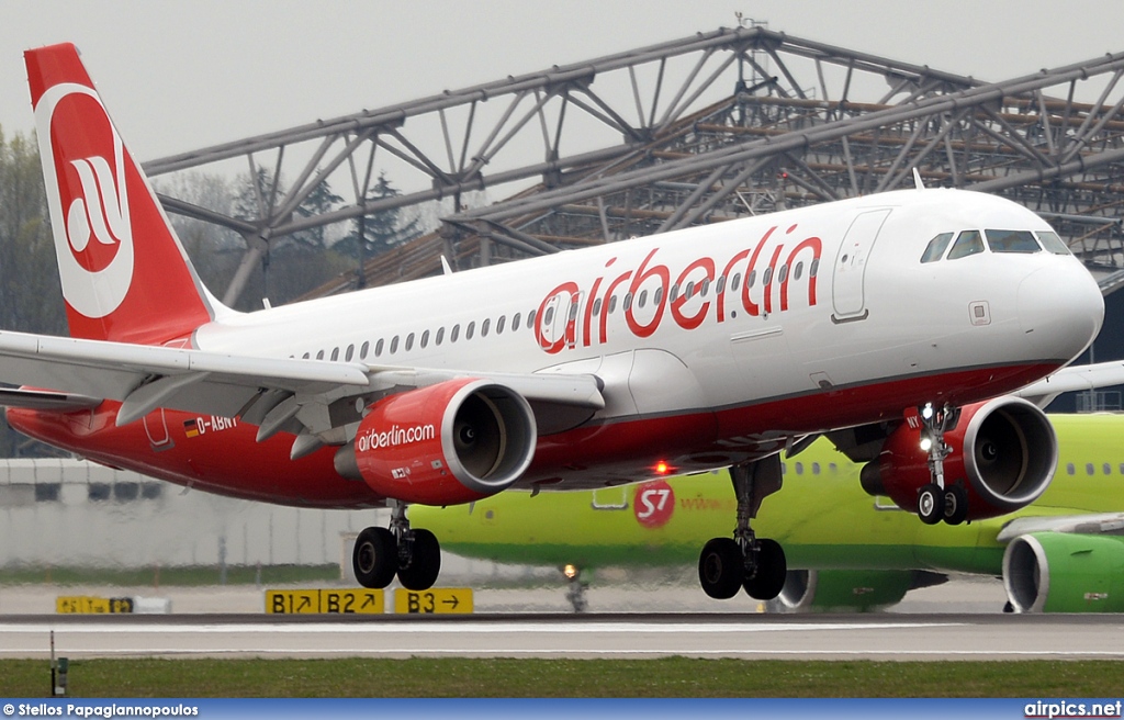 D-ABNY, Airbus A320-200, Air Berlin