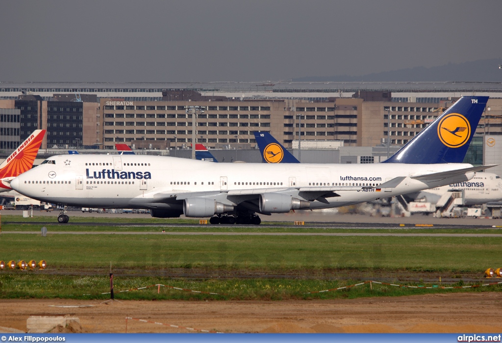 D-ABTH, Boeing 747-400M, Lufthansa
