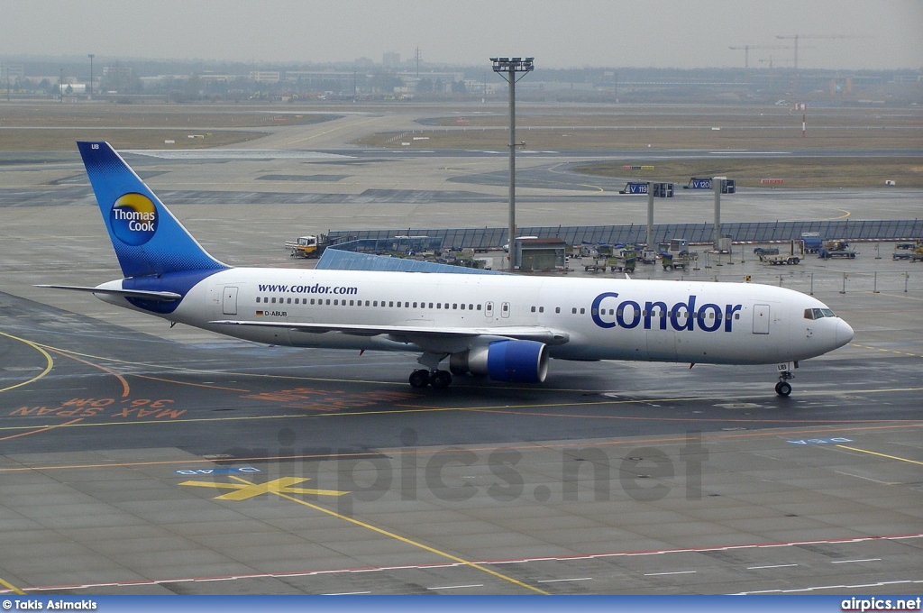 D-ABUB, Boeing 767-300, Condor Airlines