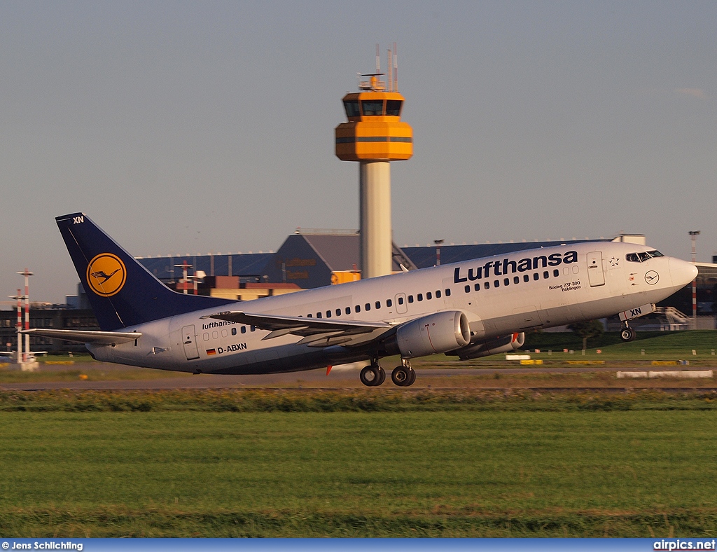 D-ABXN, Boeing 737-300, Lufthansa