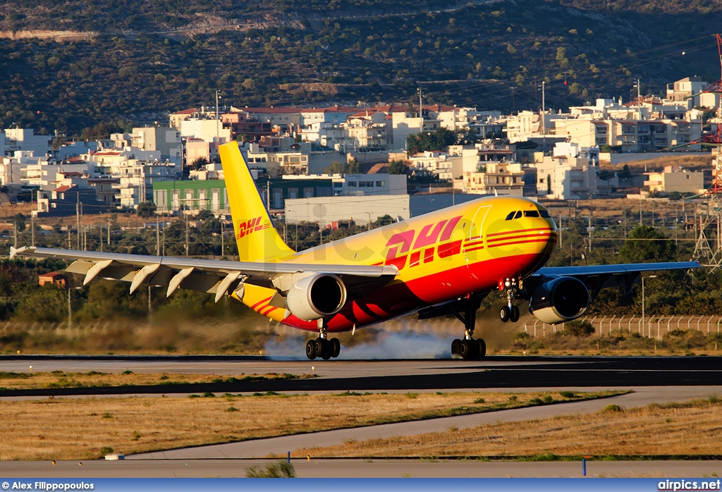 D-AEAK, Airbus A300B4-600RF, European Air Transport (DHL)